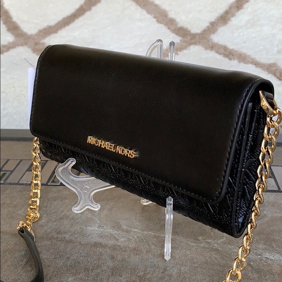 MICHAEL KORS JET SET ITEM LG WALLET ON A CHAIN - Picture 3 of 16